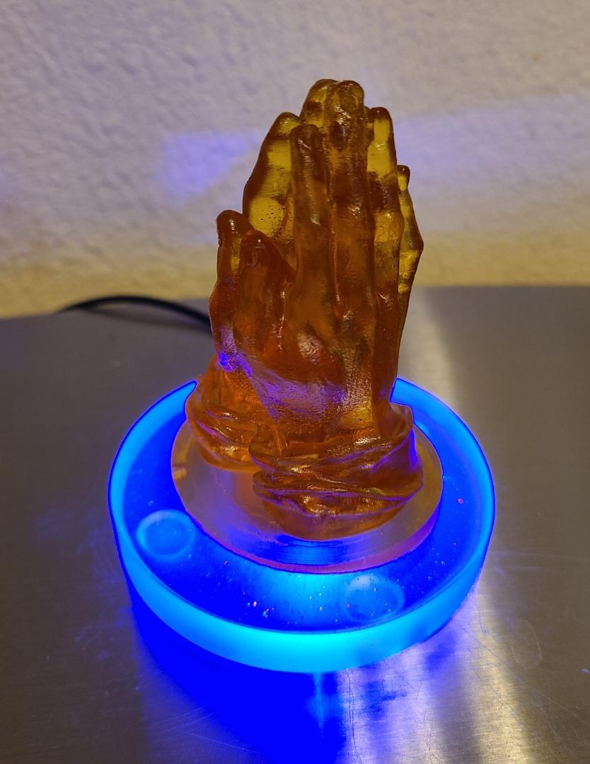 Praying Hands with Crystal Base and Remote - Image 3