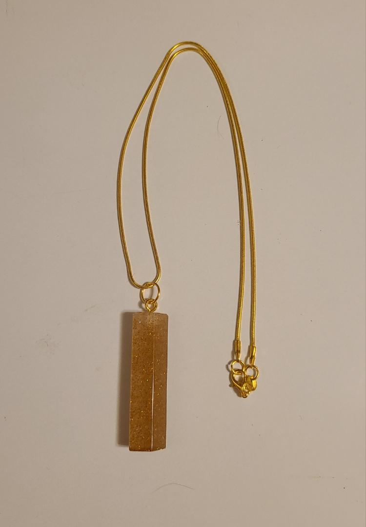 Diamond Shaped Cylinder Necklace