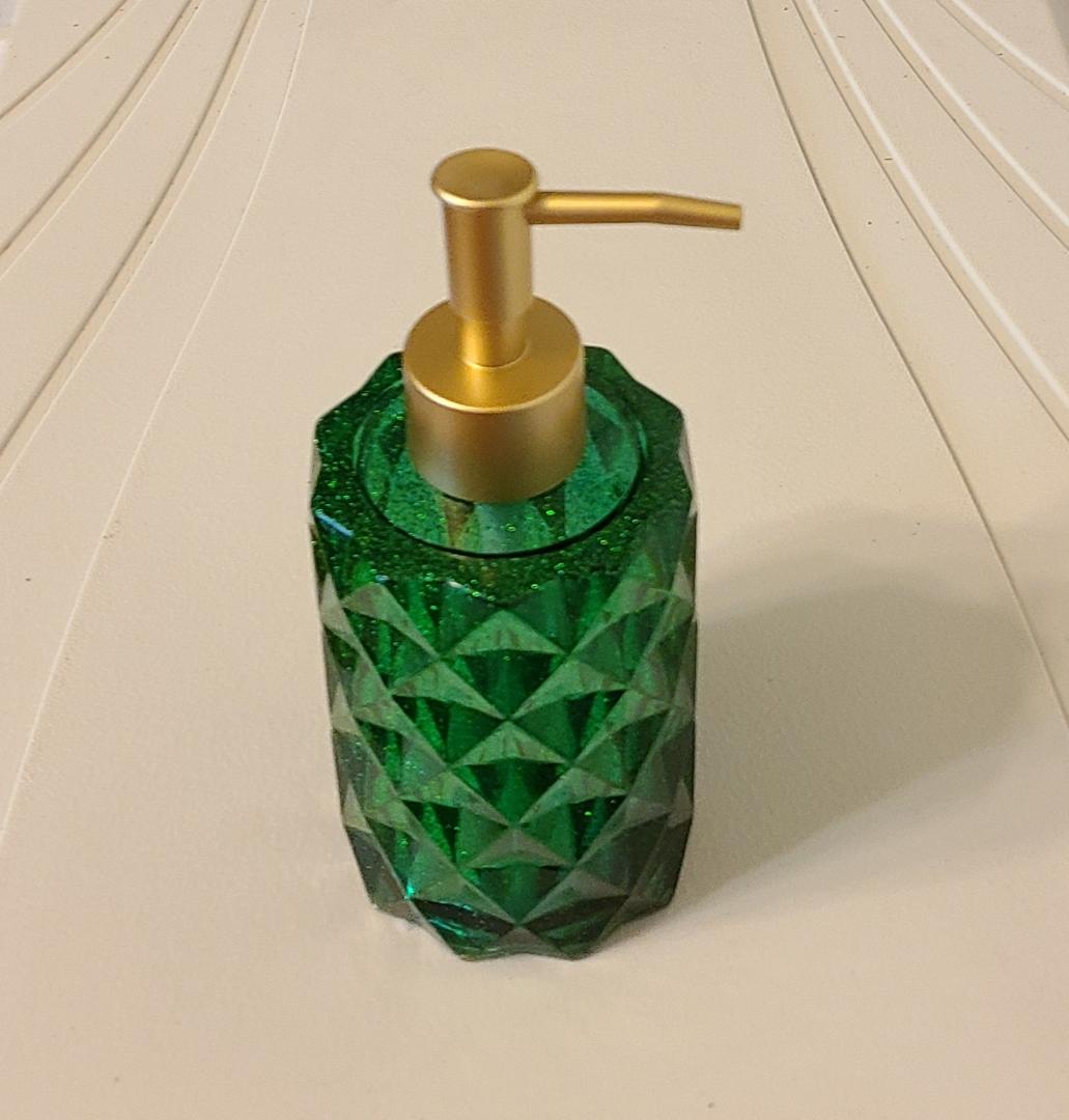 Jade Fancy Soap Dispenser