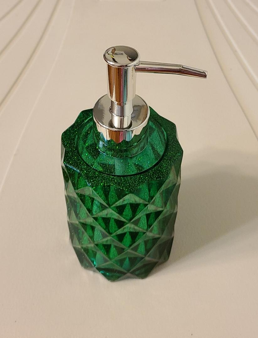 Jade Fancy Soap Dispenser - Image 3