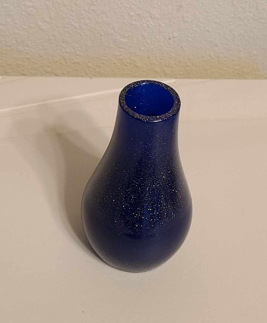 Dark Blue Flower Vase - Image 2