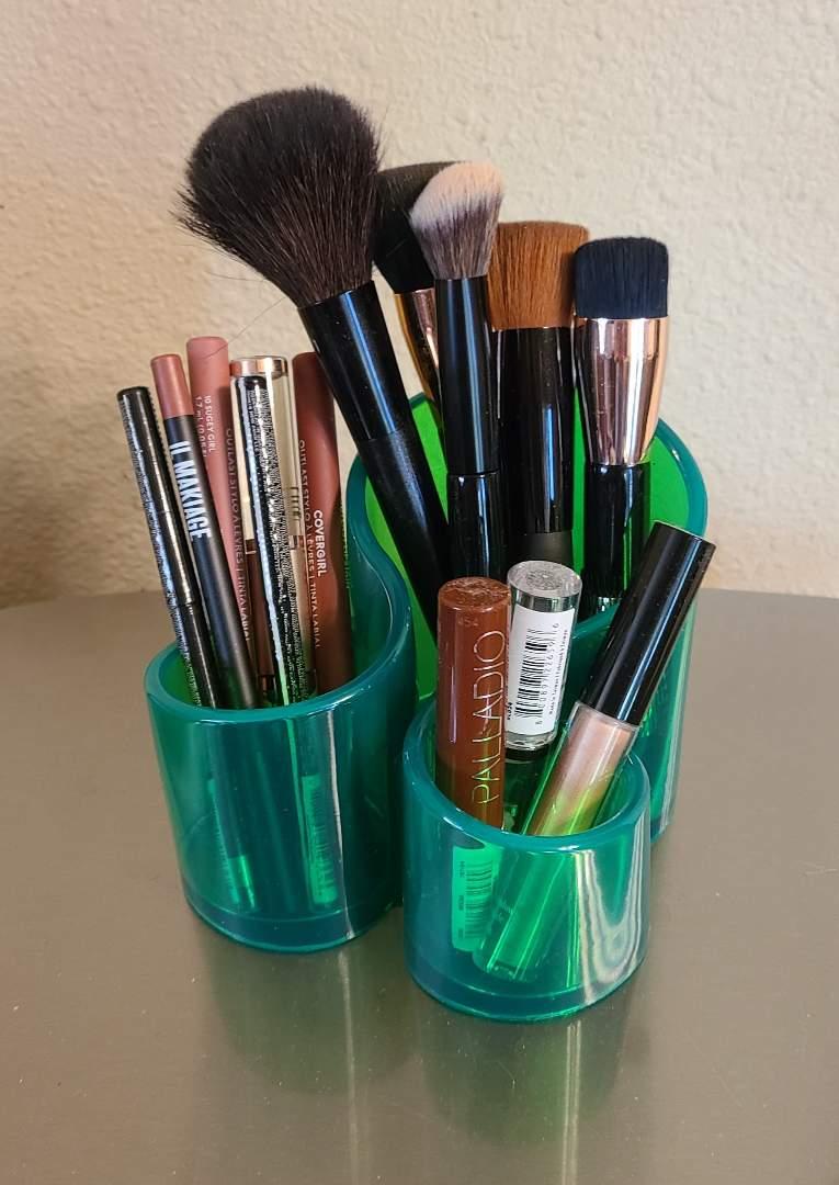 Neon Green Make-up Organizer