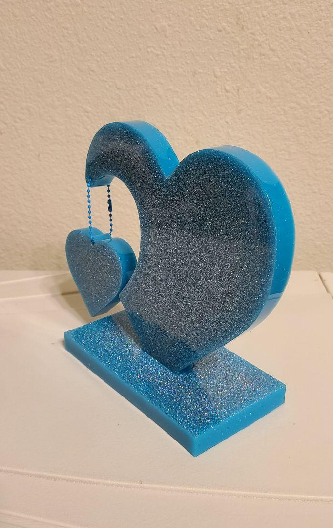 Large Turquoise Heart with Stand - Image 2