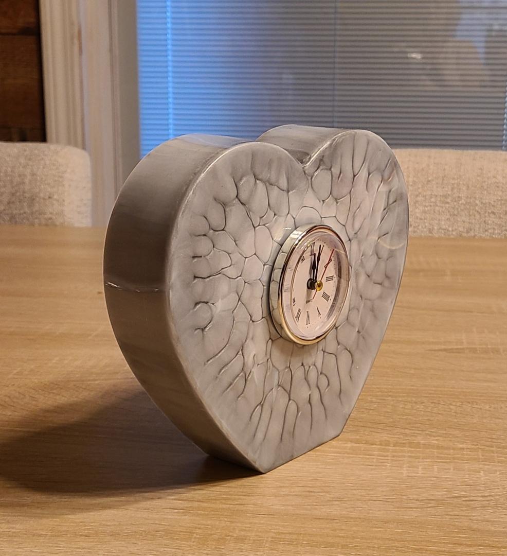 Silver Marble Heart Clock - Image 3