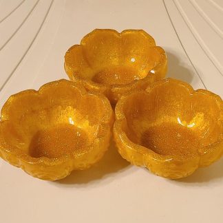 Three Gold Flower Bowls