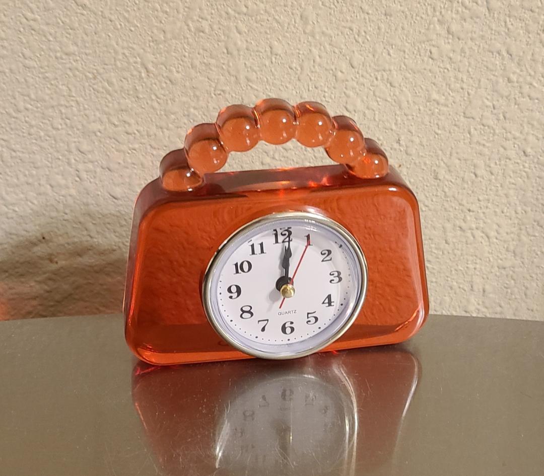 Transparent Red Girls Purse Clock - Image 2