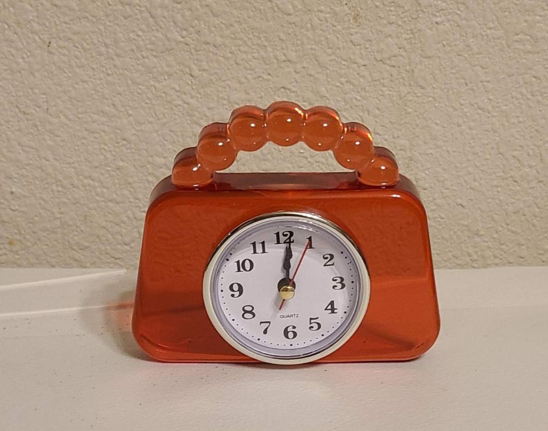 Transparent Red Girls Purse Clock - Image 3